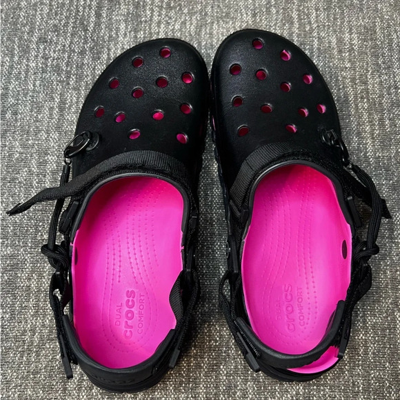 Post Malone x Crocs Duet Max Clog ll Black/Pink - Picture 2 of 11